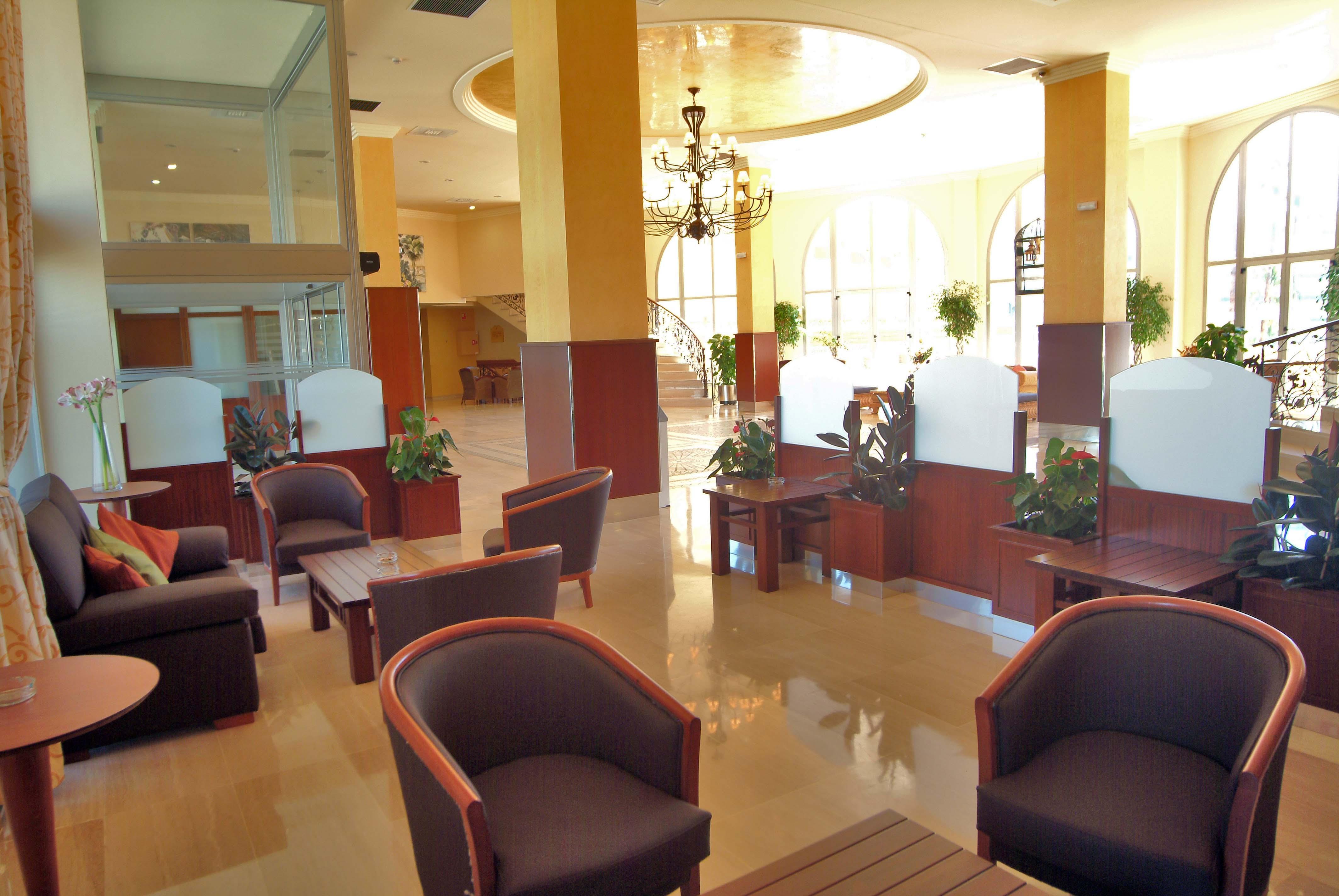 拉皮内达 Ohtels La Hacienda酒店 外观 照片