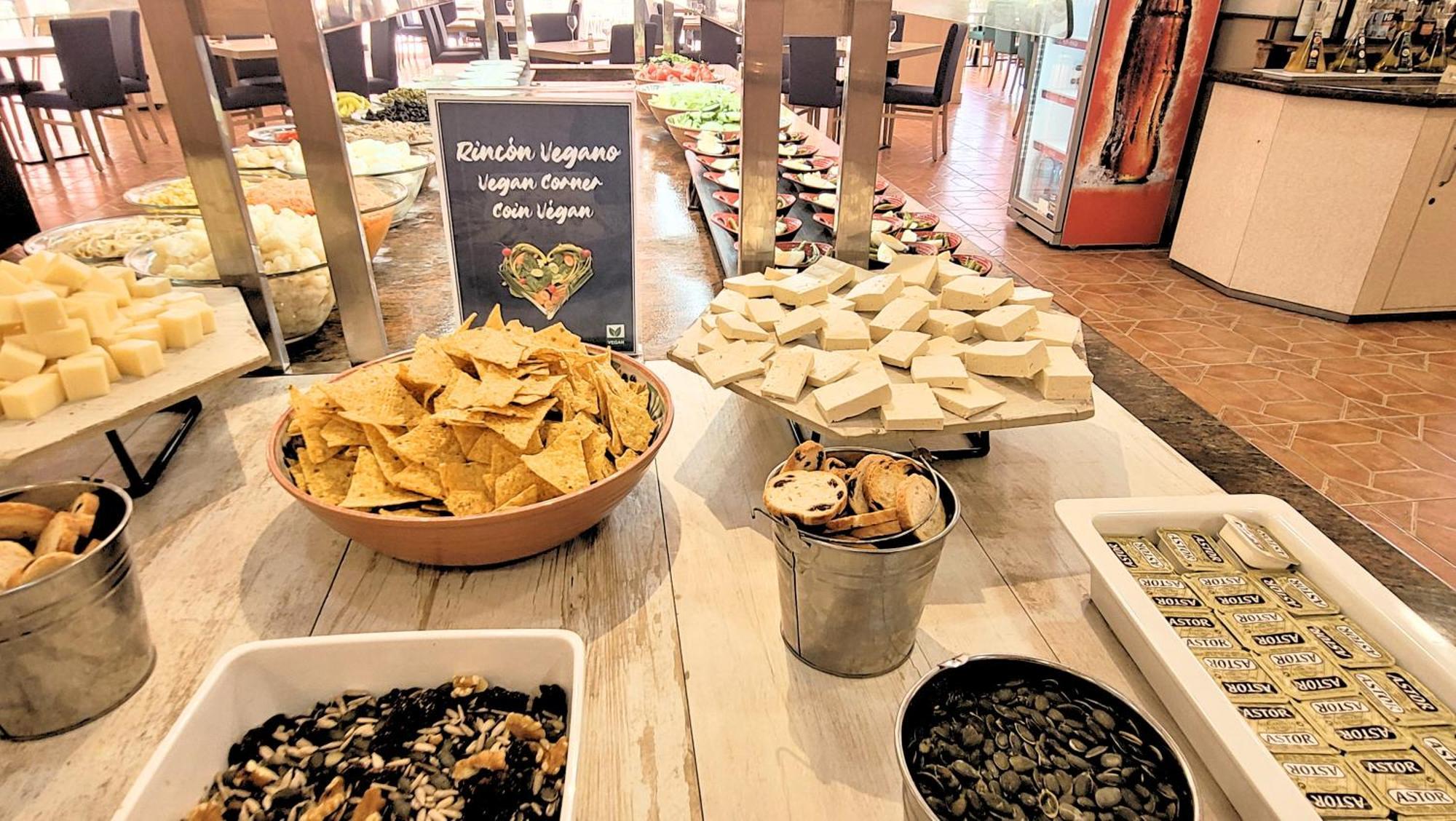 拉皮内达 Ohtels La Hacienda酒店 外观 照片